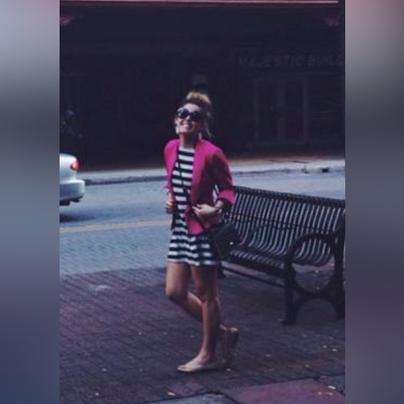 Hot Pink Blazer - Picture 5 of 5